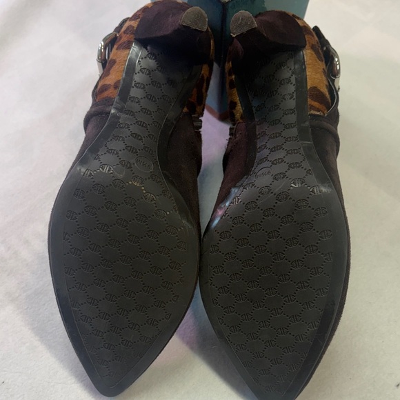 ANTONIO MELANI Brown Suede Pointed-Toe Heeled Ankle Boots with Leopard Trim - Picture 3 of 5